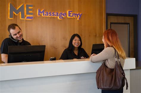 massage envy glassdoor|massage envy starting pay.